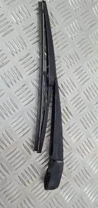 Suzuki Grand Vitara II Rear wiper blade arm