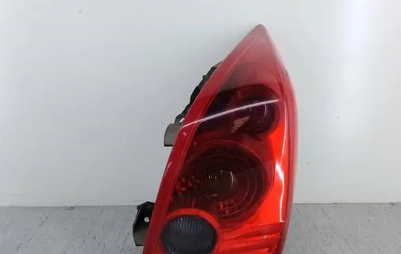 Nissan Primera Rear/tail lights