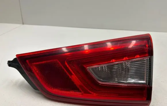 Nissan Qashqai Tailgate rear/tail lights 22618013
