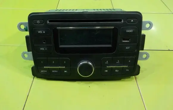 Dacia Logan II Radio/CD/DVD/GPS head unit V29009849K