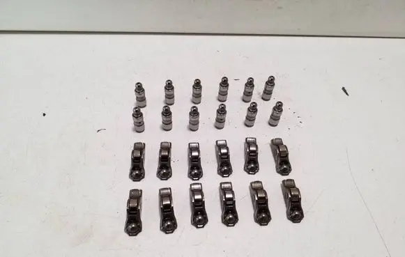 Toyota Yaris Cross Valve rocker arm 