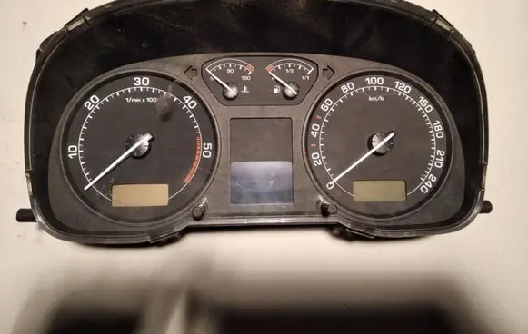 Skoda Octavia Mk1 (1U) Speedometer (instrument cluster) 1U0920821J