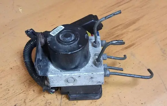 Renault Twingo II ABS Pump 8200403322F