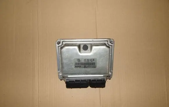 Skoda Fabia Mk1 (6Y) Engine control unit/module 045906019BR