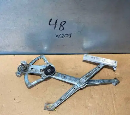 Mercedes-Benz 190 W201 Front door manual window regulator 