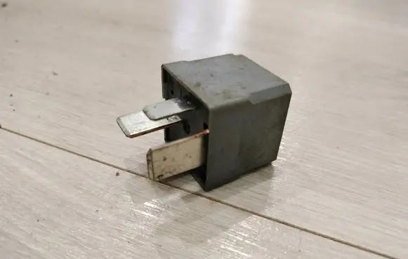 Mercedes-Benz GLC X253 C253 Other relay A0025428819