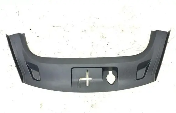 Porsche Taycan 9J1 Radiator trim 9J1863082B