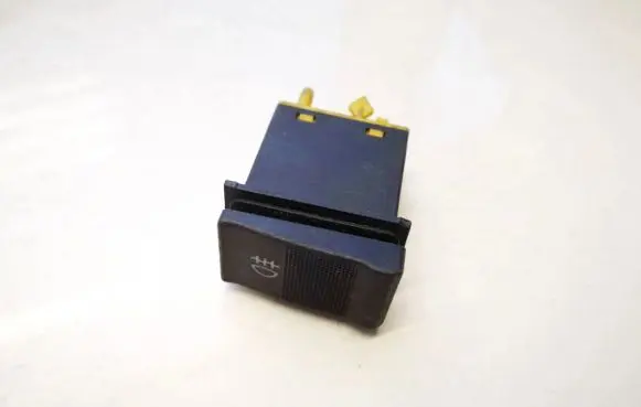Fog light switch