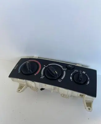 Renault Megane I Climate control unit 663391J 102043 B64RAX