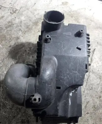 Mazda 6 Air filter box
