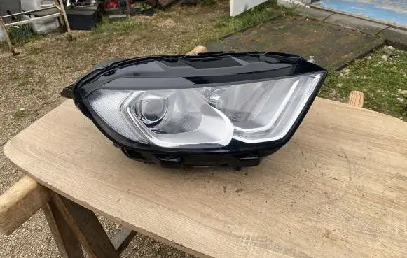 Ford Ecosport Headlight/headlamp GN15-13W029-JE