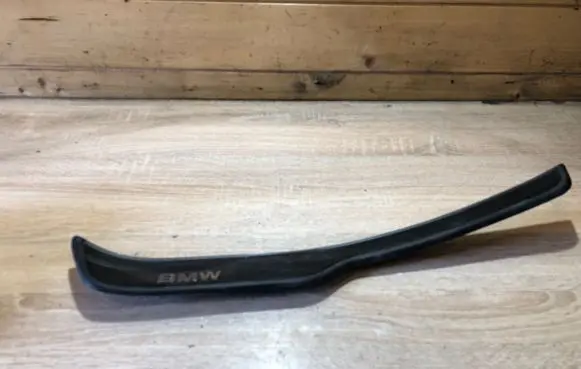 BMW 3 E90 E91 Side skirt rear trim 70260285