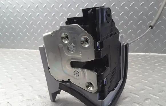 Hyundai i20 (BC3 BI3) Rear door lock 81420Q0000