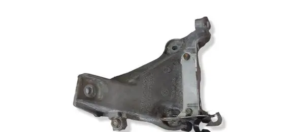 BMW 3 E90 E91 Engine mounting bracket 24168110