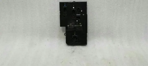 Mercedes-Benz E C207 W207 SAM control unit A2129003702