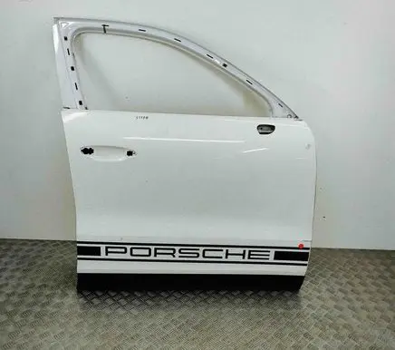 Porsche Cayenne (9Y0 9Y3) Front door 9Y0831312C