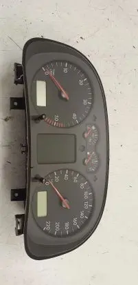 Speedometer (instrument cluster)