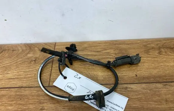 Ford Mustang VI ABS wheel speed sensor FR3C2C190BAPINYA FR3C2C190BA