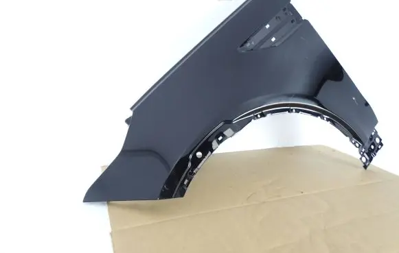 Land Rover Defender Fender