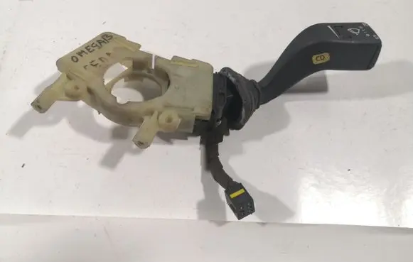 Opel Omega B1 Wiper control stalk