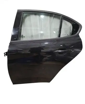 Alfa Romeo Giulia Rear door 