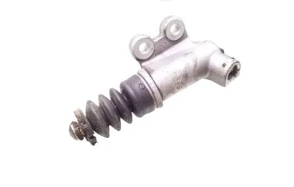 Honda Civic Clutch slave cylinder 