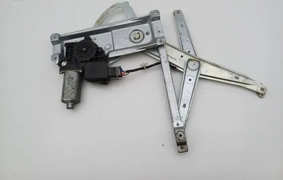 Opel Vectra B Front door window regulator with motor 0130821655 90520226