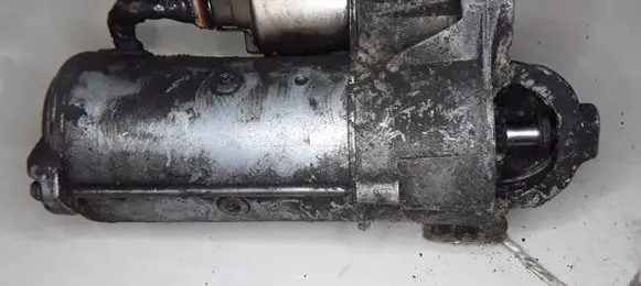 Renault Trafic II (X83) Starter motor D7R44 23A2D204HFN