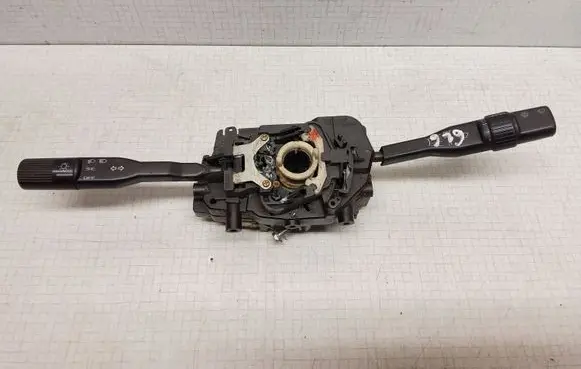 Mazda 626 Wiper turn signal indicator stalk/switch 177698