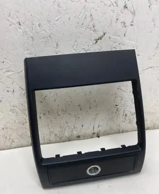 BMW X5 E70 Ashtray trim (rear) 6954956