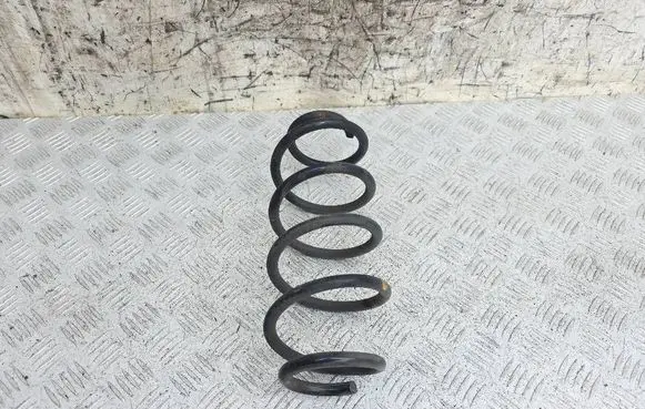Toyota Yaris Rear coil spring 