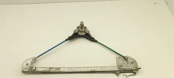 Rear door manual window regulator