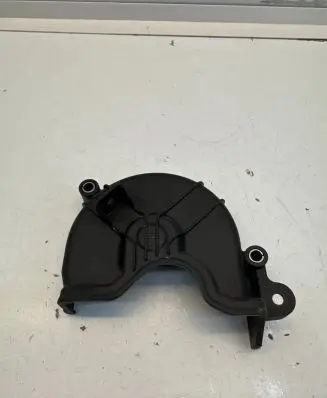 Audi Q3 8U Timing belt guard (cover) 04C109121C
