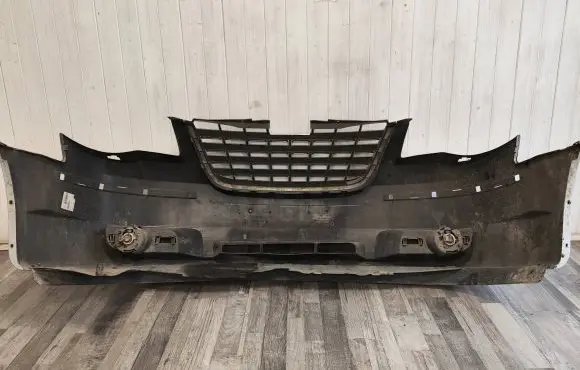 Chrysler Town & Country V Front bumper 1KG12TZZAA 1KG12TZZAB