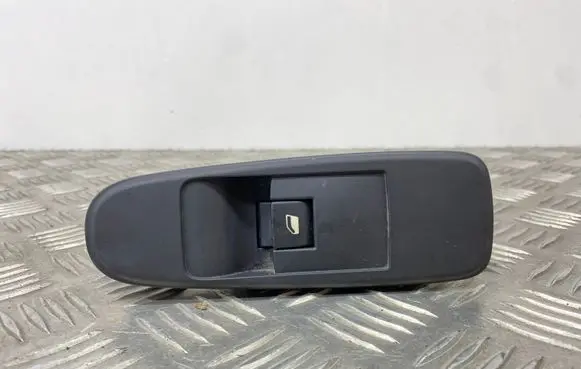 Citroen C4 Grand Picasso Electric window control switch 96639377ZD