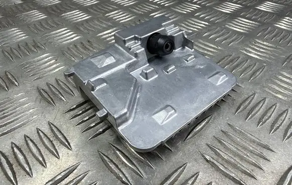 Windshield/windscreen camera