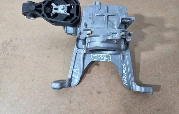 Mercedes-Benz GLB X247 Engine mount bracket A1772402000