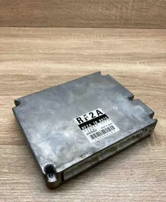 Mazda Premacy Engine control unit/module ECU RF2A18881C 2758005032