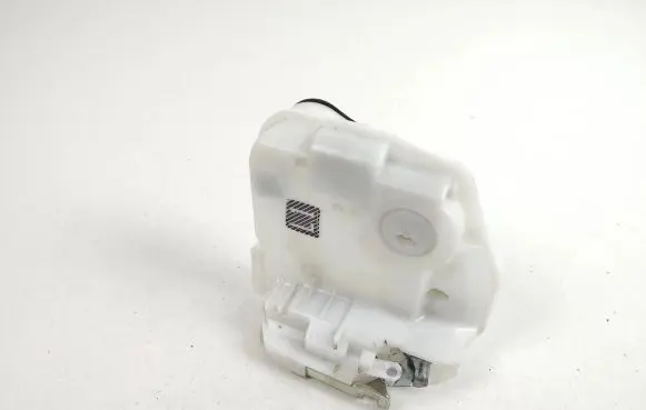 Mitsubishi ASX Front door lock