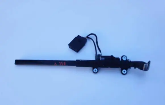 BMW 3 E92 E93 Seat belt adjustment motor 9165378 913504102 10237710