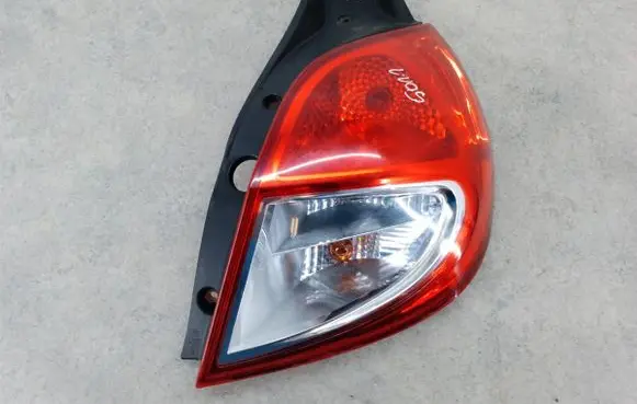 Renault Clio III Rear/tail lights 