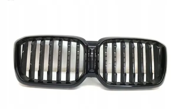 BMW X3 G01 Front bumper upper radiator grill