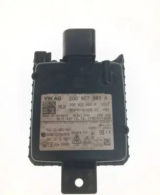 Volkswagen Jetta VII Blind spot module 2Q0907685A 6PZ01349822