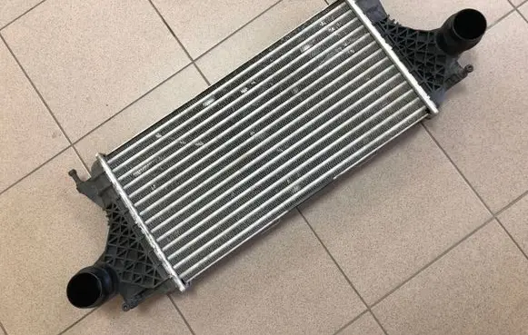 Mercedes-Benz GLE (W166 - C292) Intercooler radiator A0995010020