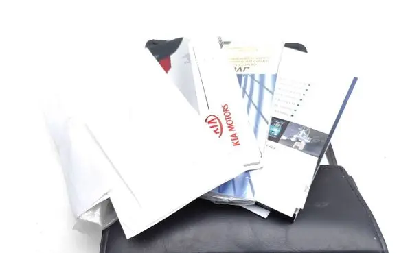 KIA Sorento Owners service history hand book