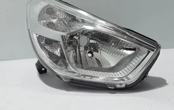 Dacia Dokker Headlight/headlamp 260102414R