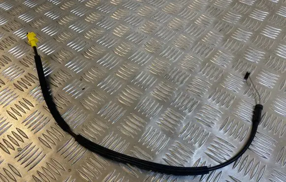 Front door cable line