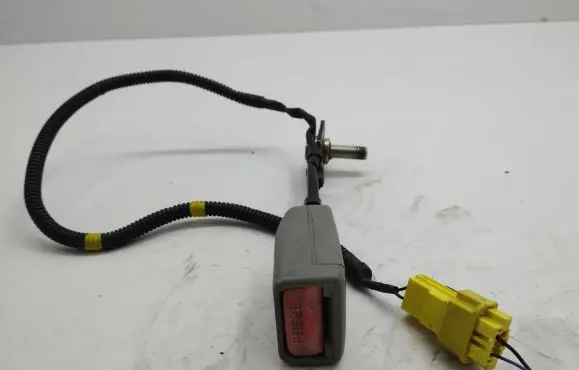 KIA Sorento Front seatbelt buckle 3116R
