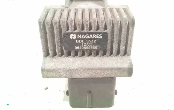 Nissan Qashqai Glow plug pre-heat relay 9640469680
