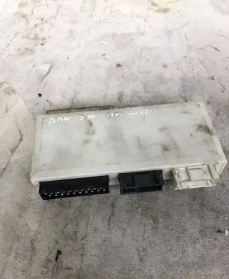BMW 5 E39 Comfort/convenience module 5dk00704726